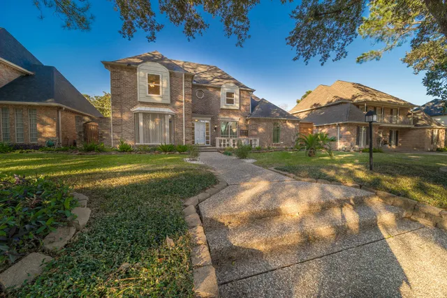 $3,400 | 15738 Fleetwood Oaks Drive, Houston, TX 77079