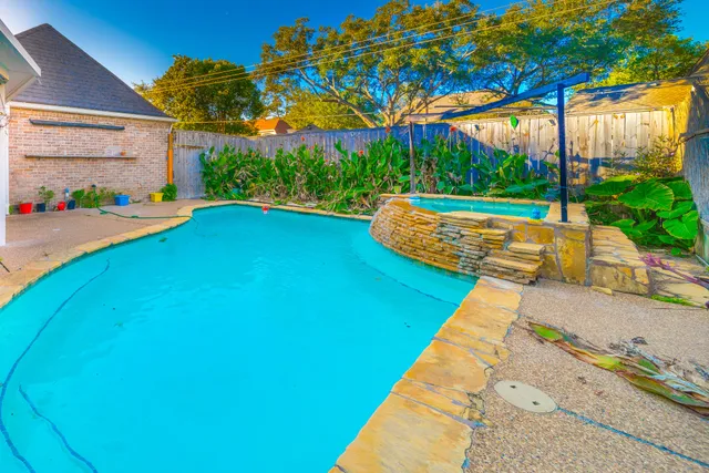 $3,400 | 15738 Fleetwood Oaks Drive, Houston, TX 77079