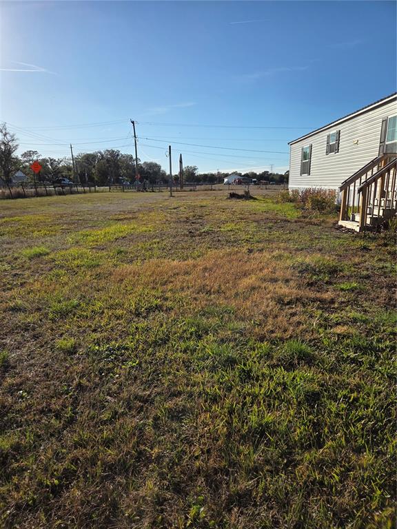 4901 North Vaughn Road Plant City, FL 33565 - Photo 24 of 31 a view of an ocean