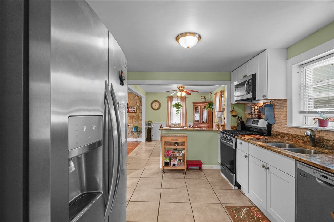 34 Aldrich Avenue Cranston, RI 02920 - Photo 16 of 44 Gallery Image 16