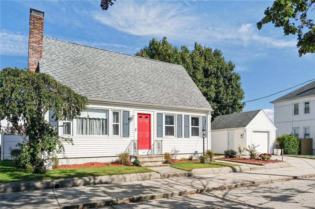 34 Aldrich Avenue Cranston, RI 02920 - Photo 2 of 44 Gallery Image 2