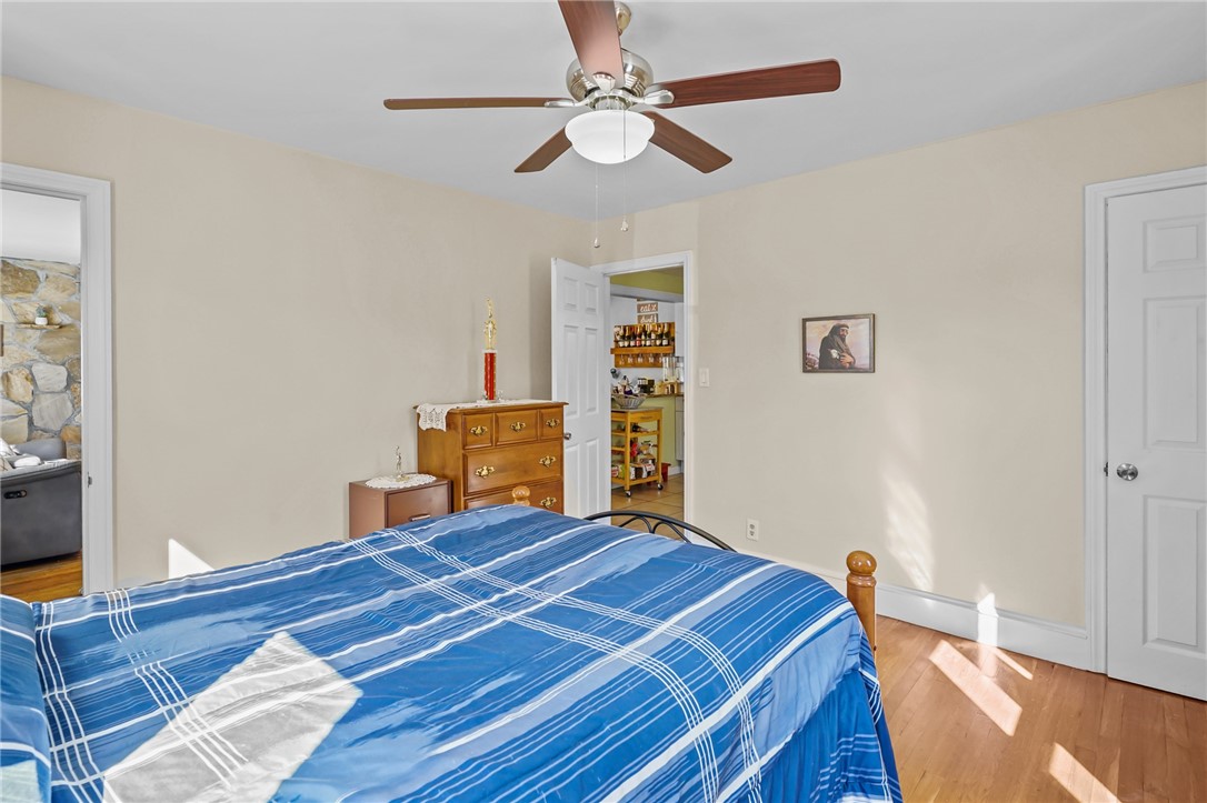 34 Aldrich Avenue Cranston, RI 02920 - Photo 25 of 44 Gallery Image 25