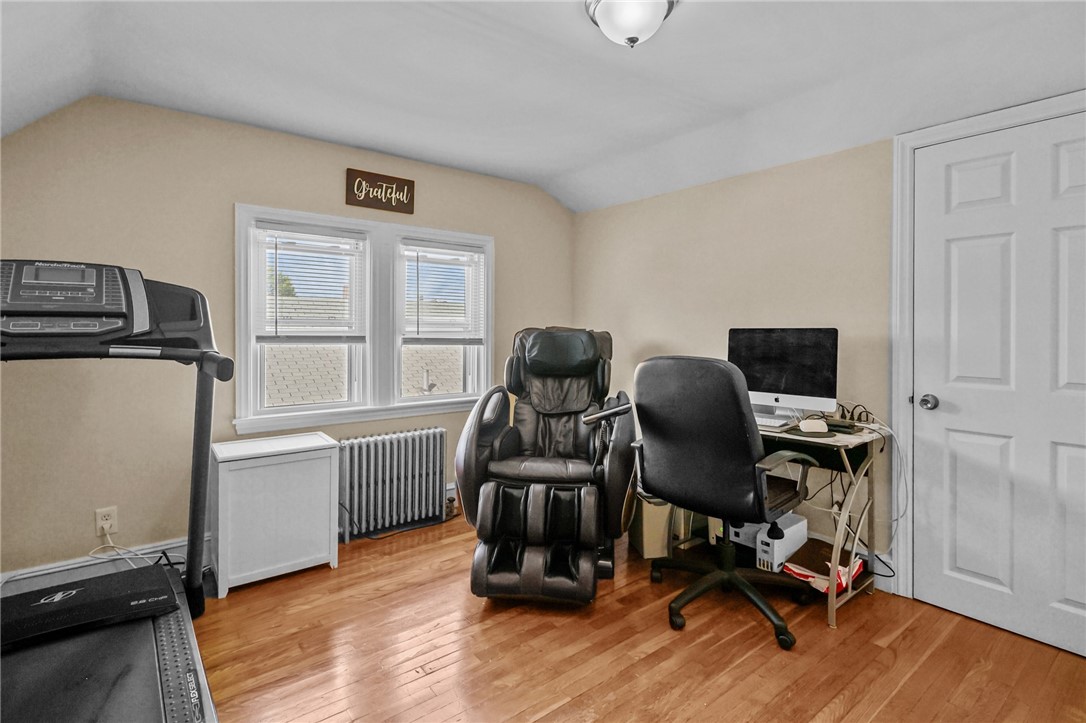 34 Aldrich Avenue Cranston, RI 02920 - Photo 27 of 44 Gallery Image 27