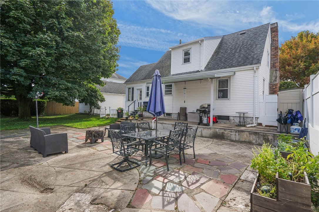 34 Aldrich Avenue Cranston, RI 02920 - Photo 39 of 44 Gallery Image 39