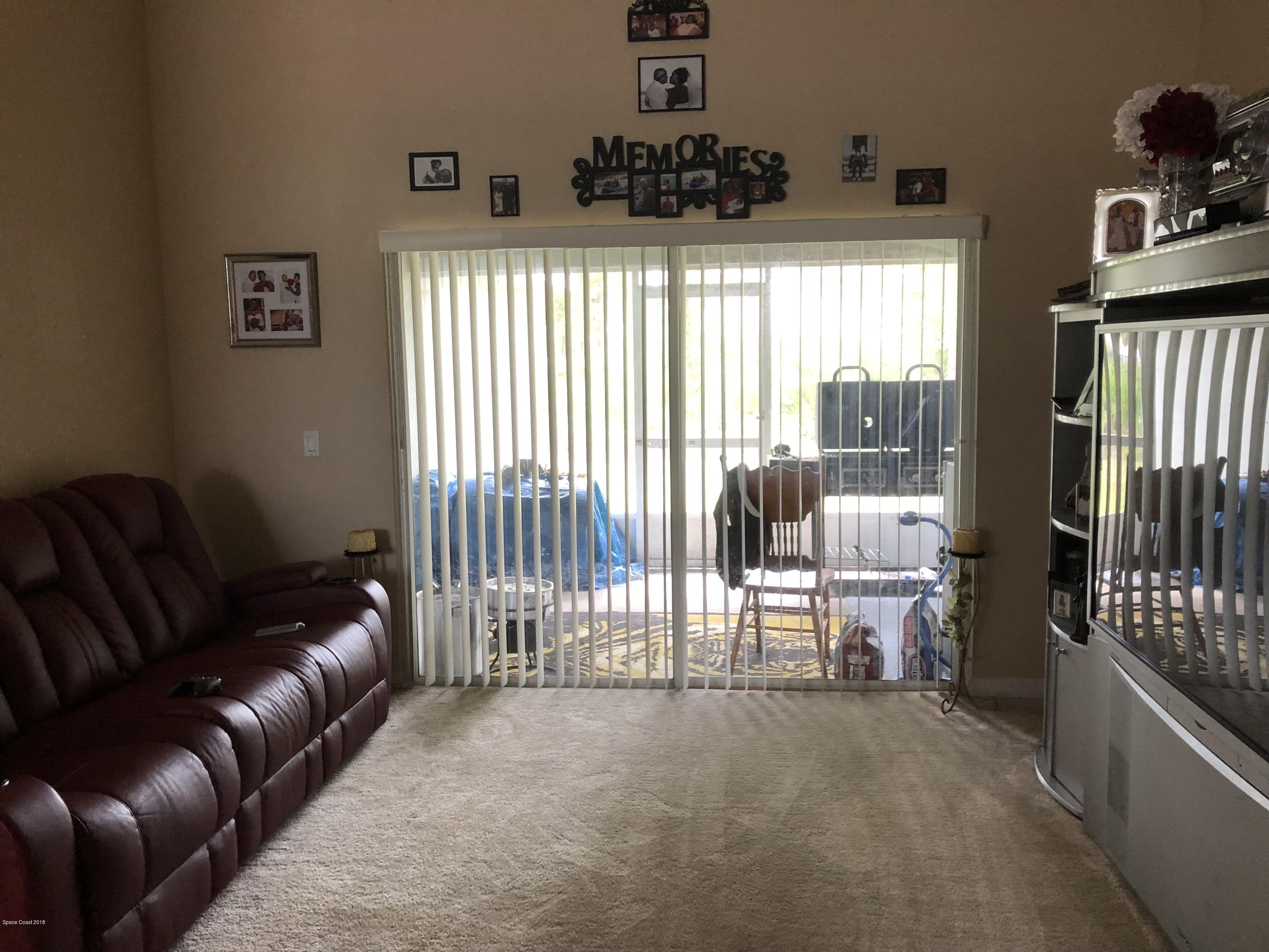 1246 Harlingen Road Southwest Palm Bay, FL 32908 - Photo 4 of 10 IMG_0291