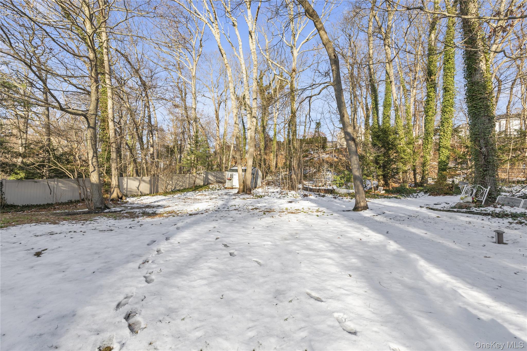 39 Fleets Cove Road Huntington, NY 11743 - Photo 20 of 20 View of snowy yard