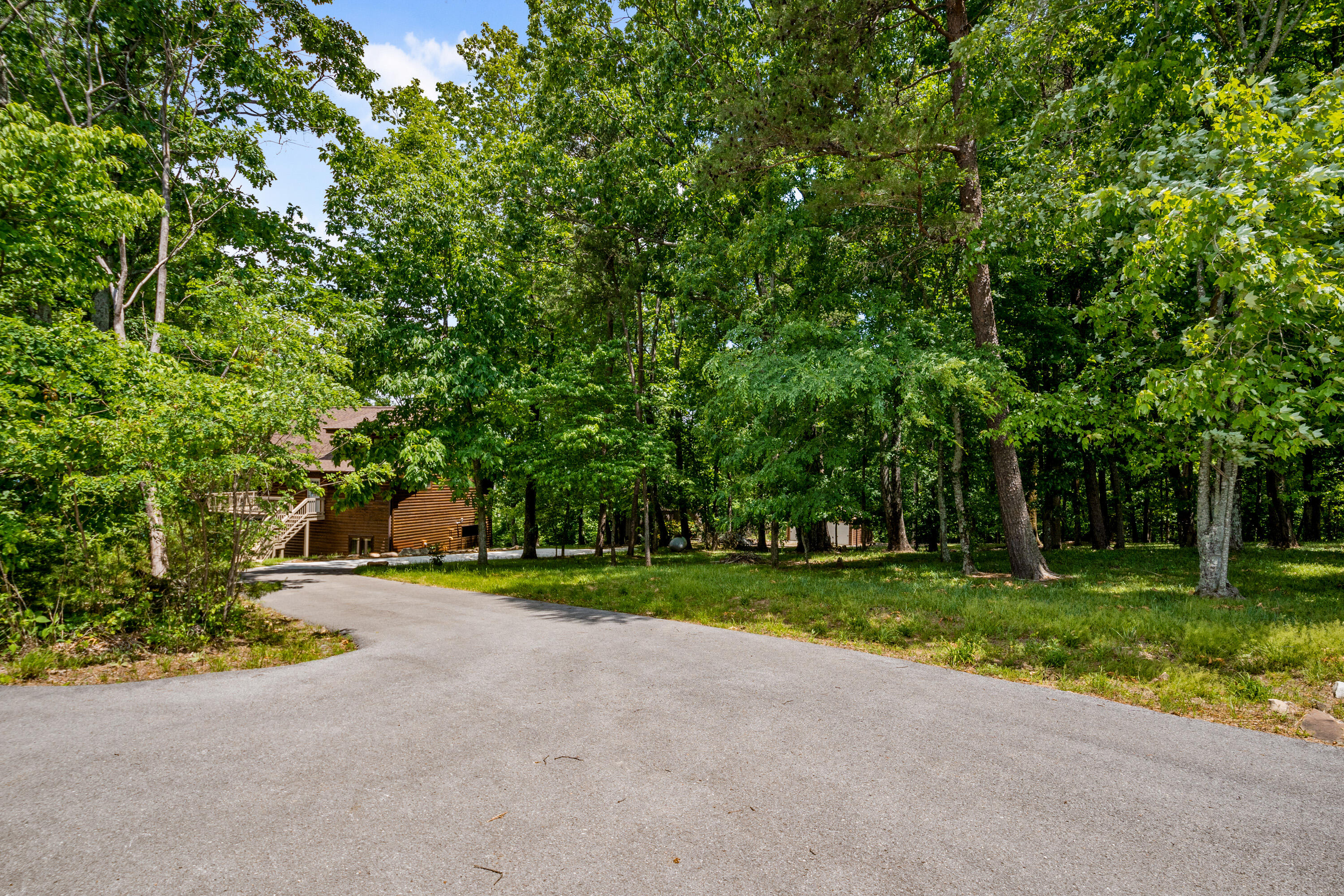 4617 Sunset Drive Rising Fawn, GA 30738 - Photo 2 of 37 4617-Sunset-Dr-2