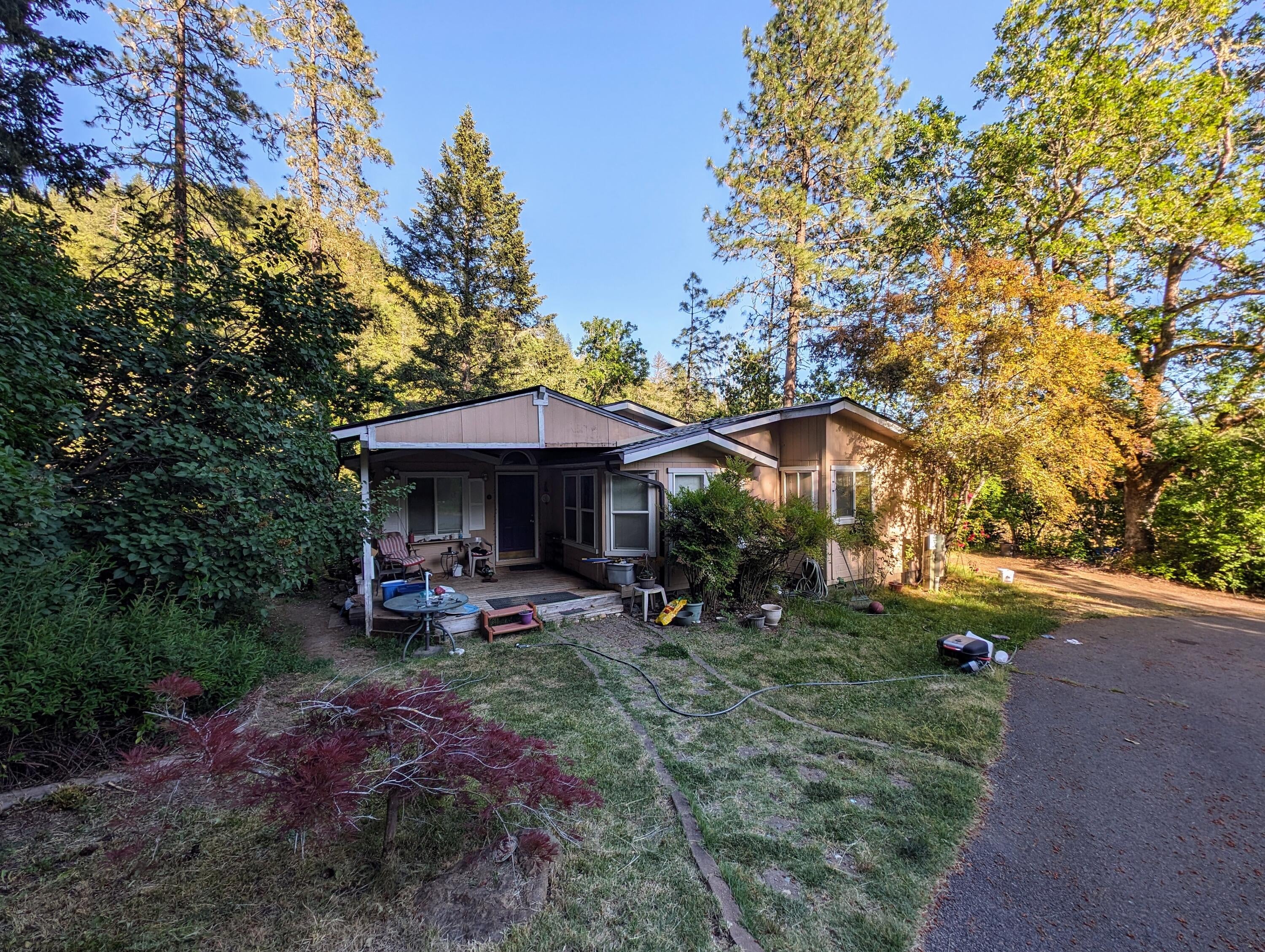 3240 West Evans Creek Road Rogue River, OR 97537 - Photo 10 of 21 1994 Manufactured Home