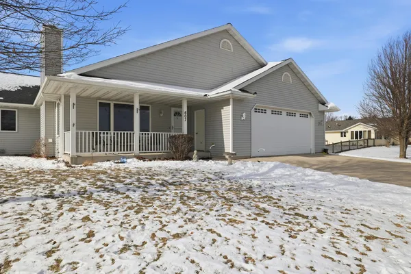 $344,900 | 607 South 2nd Street, Cedar Grove, WI 53013