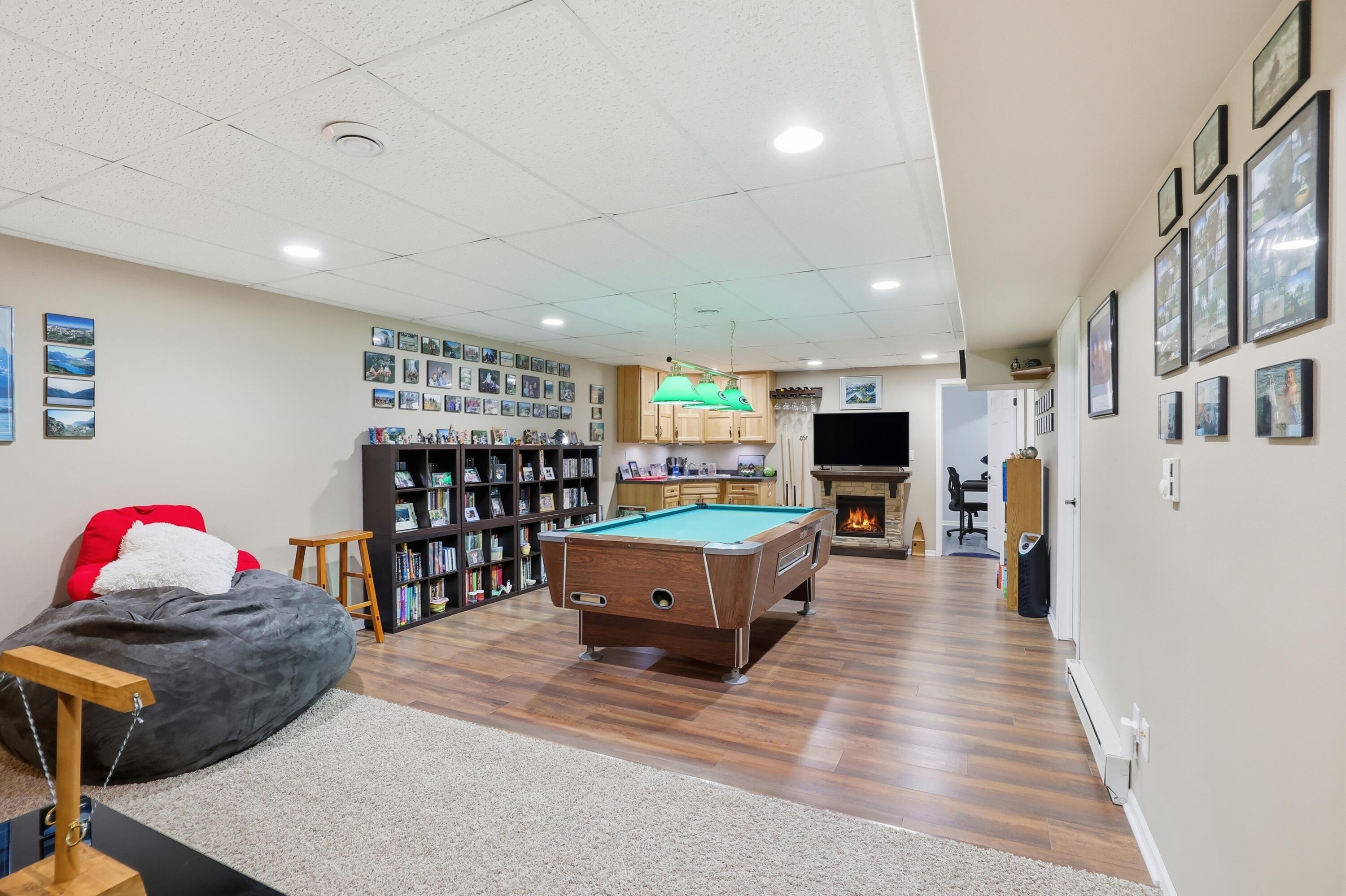 607 South 2nd Street Cedar Grove, WI 53013 - Photo 29 of 48 Family Room