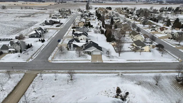 $344,900 | 607 South 2nd Street, Cedar Grove, WI 53013