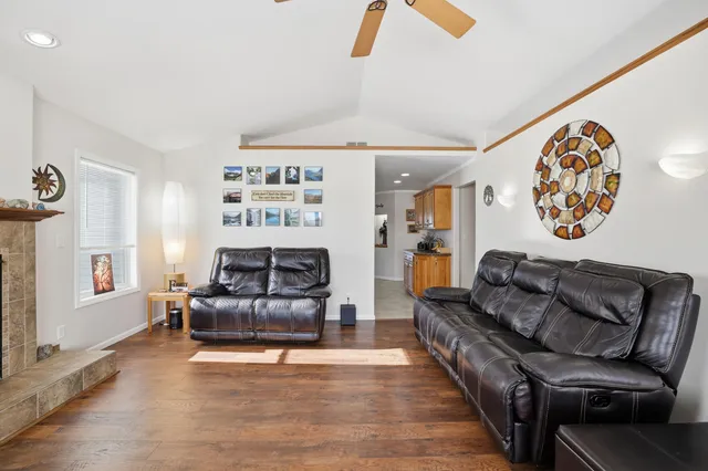 $344,900 | 607 South 2nd Street, Cedar Grove, WI 53013