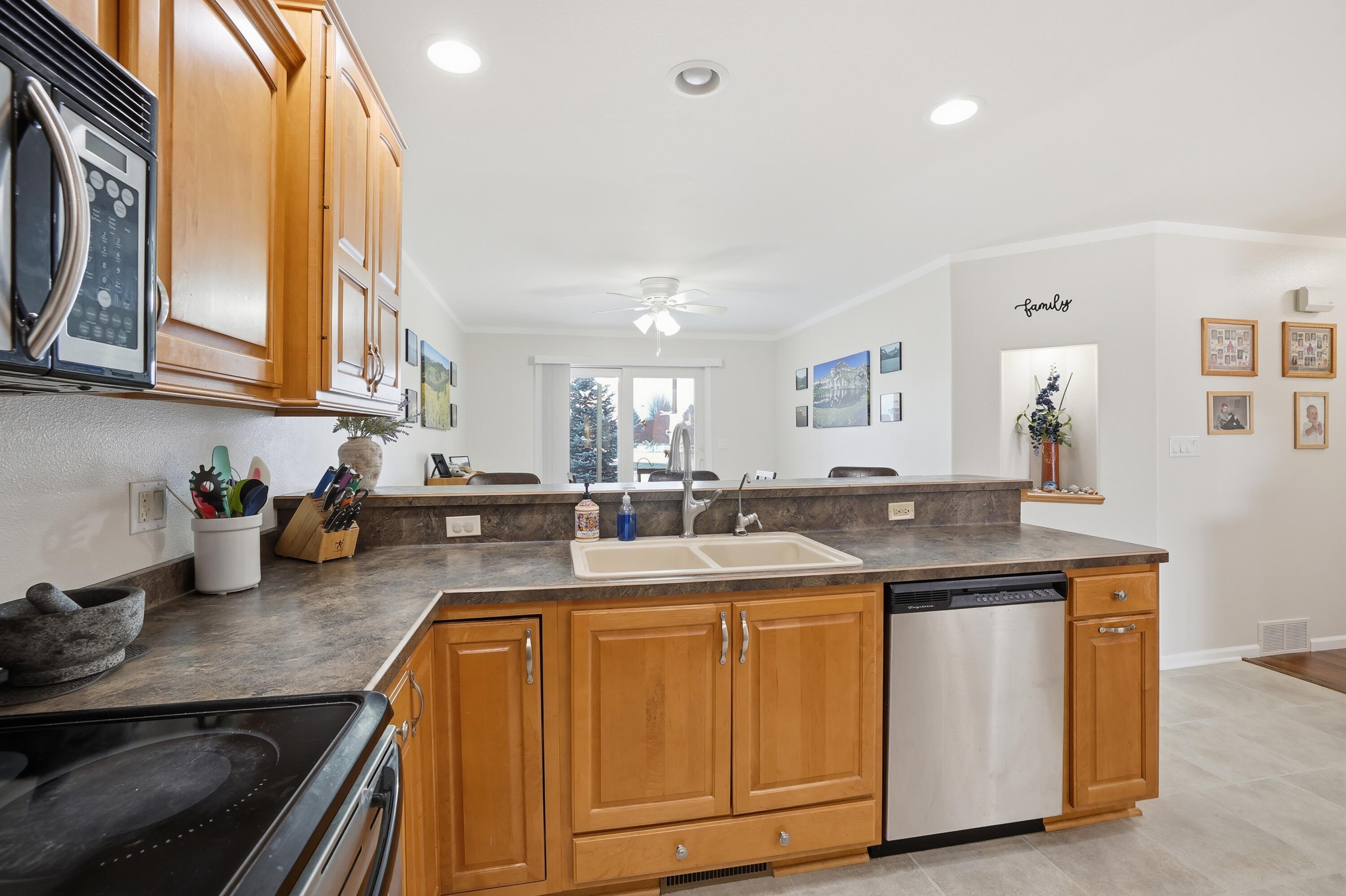 607 South 2nd Street Cedar Grove, WI 53013 - Photo 9 of 48 Kitchen Opens to Dining