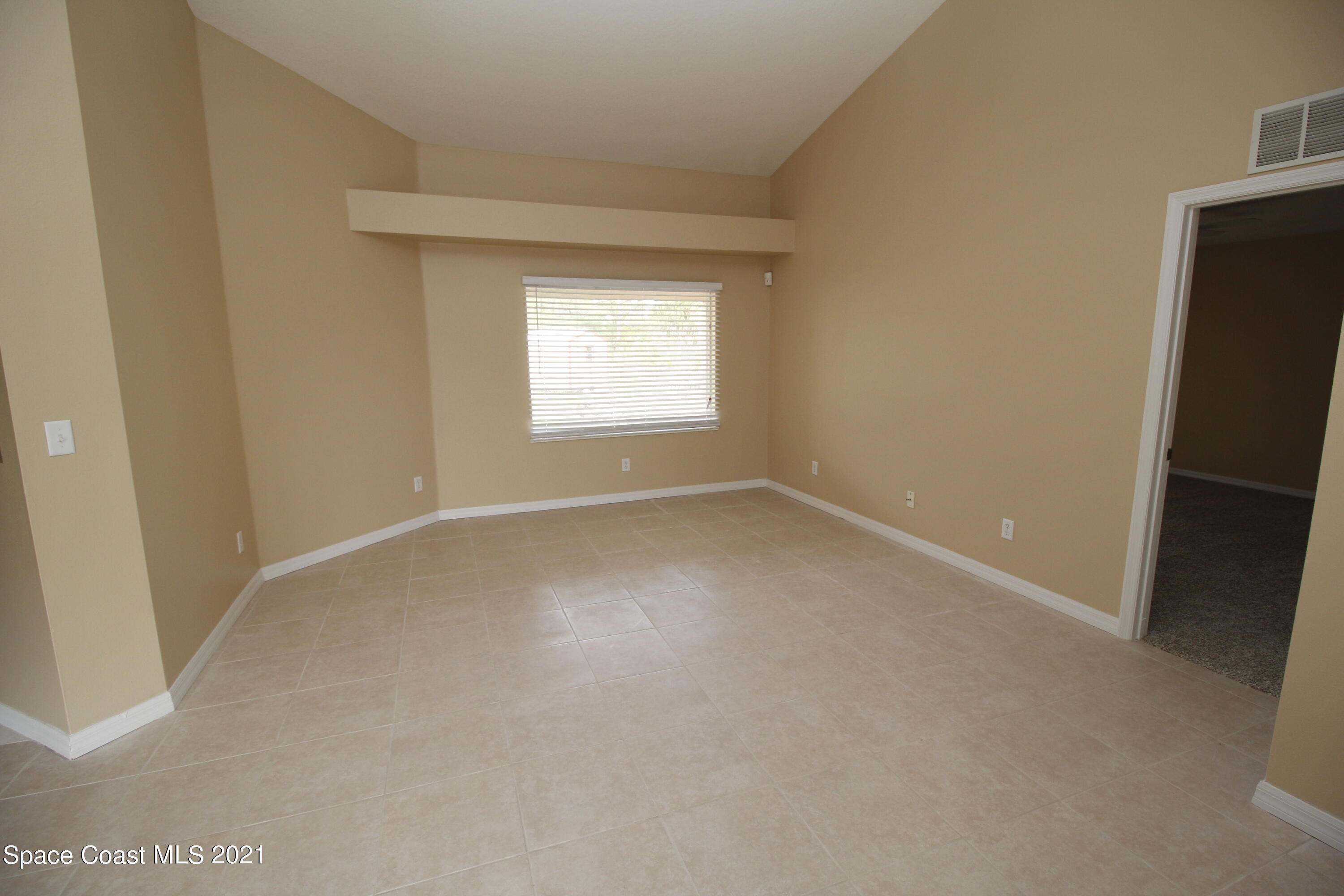 1245 Wakefield Road Southeast Palm Bay, FL 32909 - Photo 2 of 17 _MG_9206