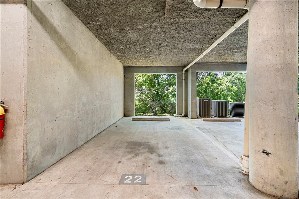 2700 Pine Tree Road Northeast, Unit 2104 Atlanta, GA 30324 - Photo 27 of 44 Gallery Image 27