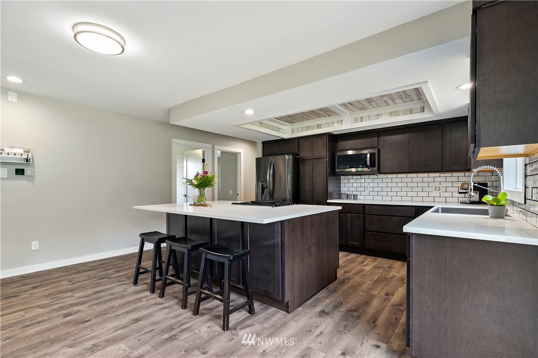 2329 East Pole Road Everson, WA 98247 - Photo 11 of 40 Gallery Image 11