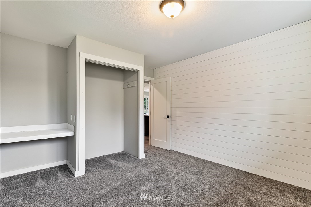 2329 East Pole Road Everson, WA 98247 - Photo 18 of 40 Gallery Image 18