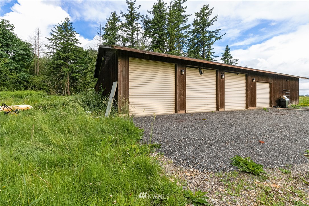 2329 East Pole Road Everson, WA 98247 - Photo 35 of 40 Gallery Image 35