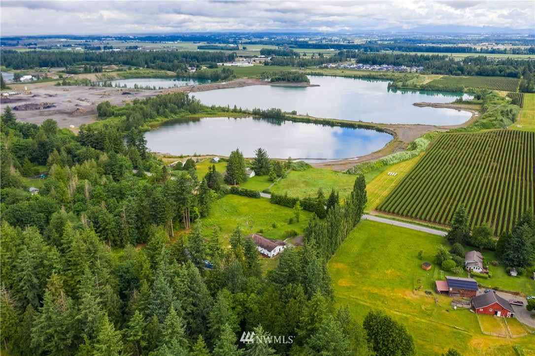 2329 East Pole Road Everson, WA 98247 - Photo 37 of 40 Gallery Image 37