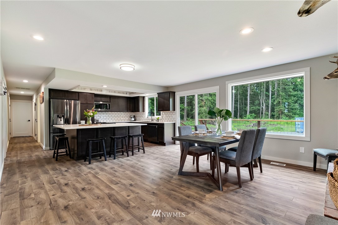 2329 East Pole Road Everson, WA 98247 - Photo 8 of 40 Gallery Image 8
