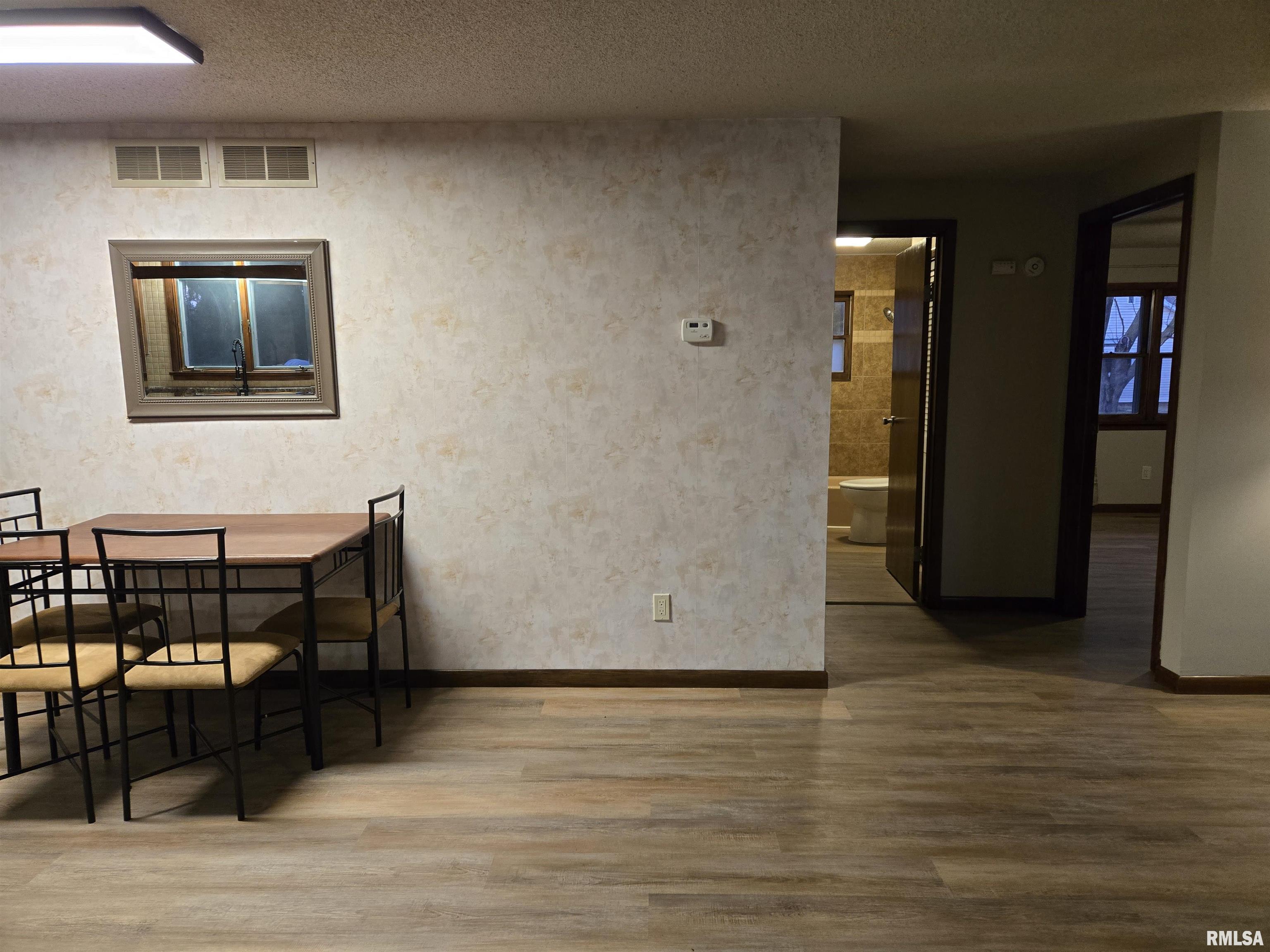 110 Mound Street Blandinsville, IL 61420 - Photo 9 of 23