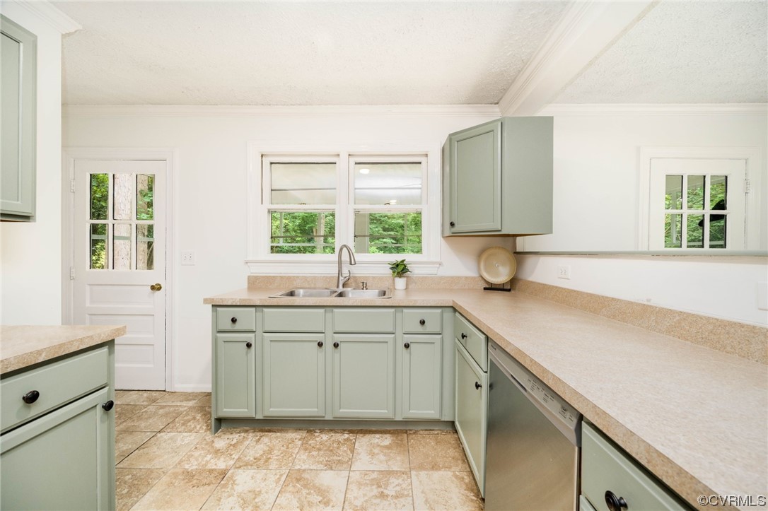 11824 Boyd Road Chester, VA 23831 - Photo 15 of 36 a kitchen with a sink stove and cabinets