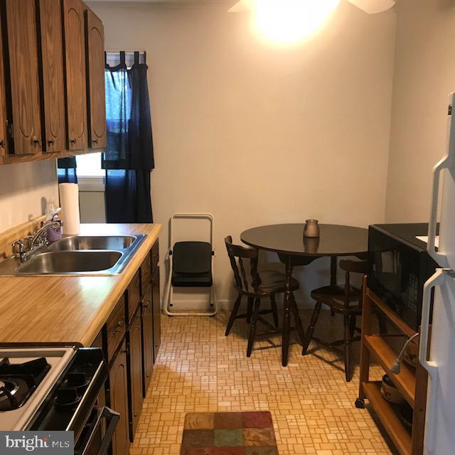 3936 Rauch Street Harrisburg, PA 17109 - Photo 4 of 12 Gallery Image 4