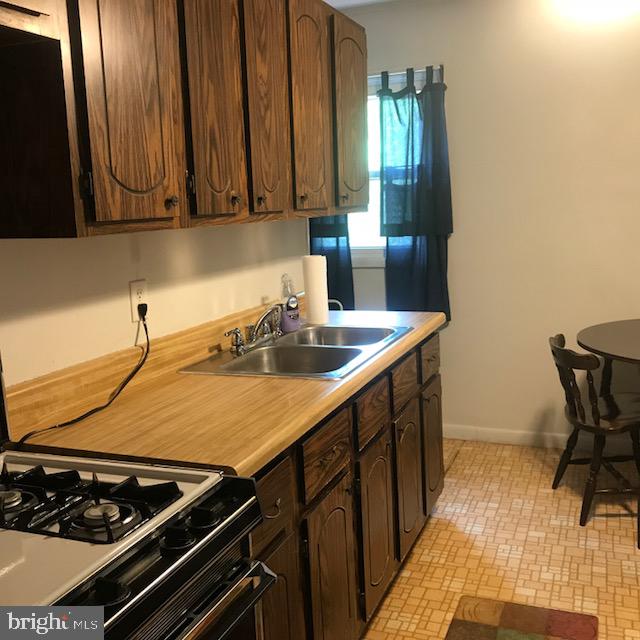 3936 Rauch Street Harrisburg, PA 17109 - Photo 5 of 12 Gallery Image 5