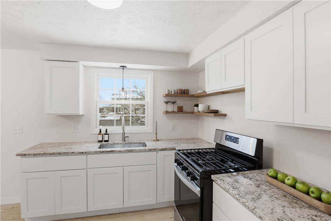 95 Spring Tree Lane Greece, NY 14612 - Photo 16 of 42