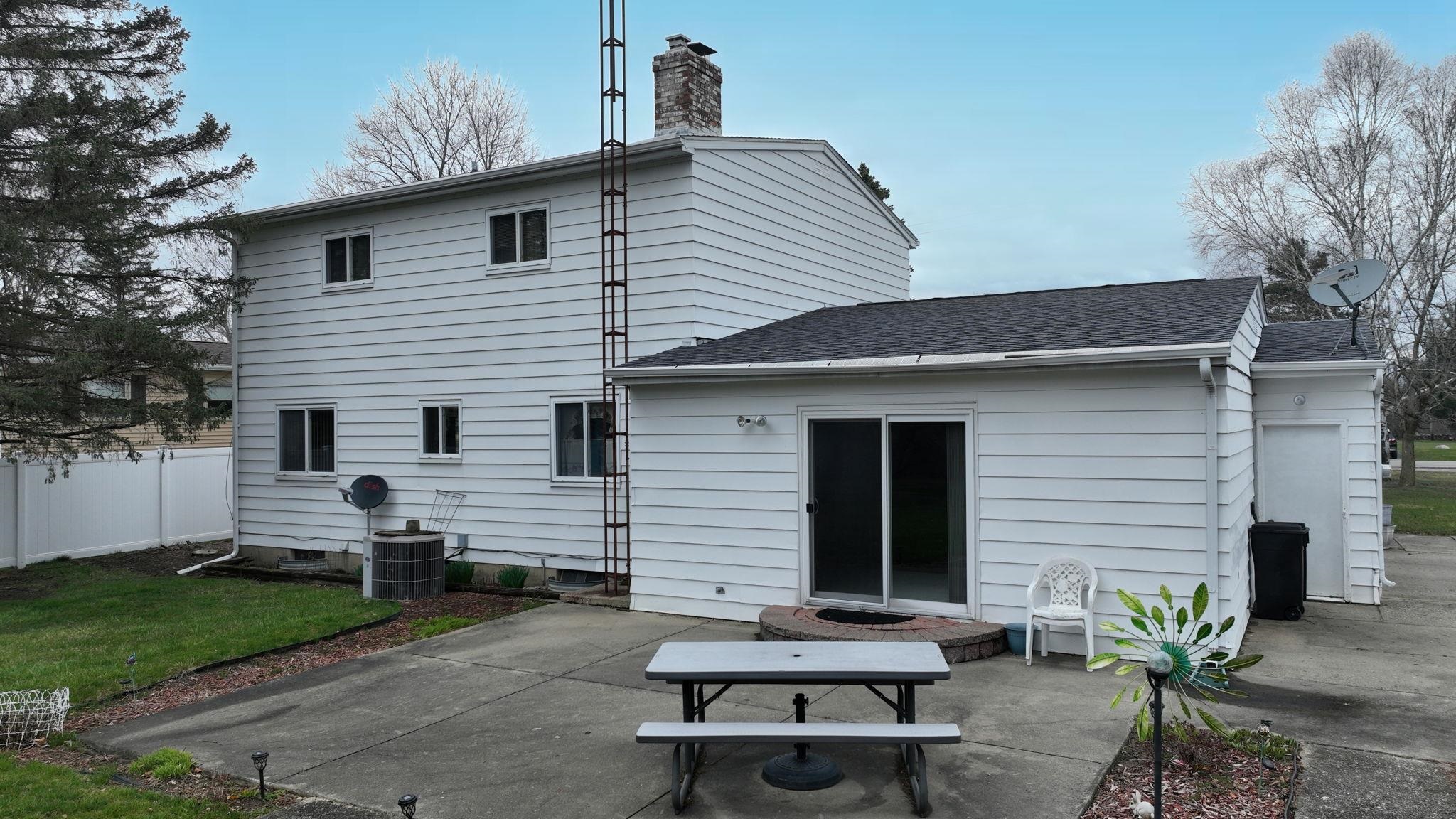 6283 Kelly Road Flushing, MI 48433 - Photo 40 of 60 50138187-ca88fad2-4f43-4ed1-a816-db3c70dd93e7.JPG