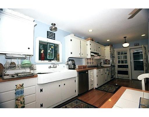 12 Curtis Hill Road Charlton, MA 01507 - Photo 3 of 16 Gallery Image 3