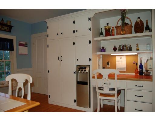 12 Curtis Hill Road Charlton, MA 01507 - Photo 4 of 16 Gallery Image 4
