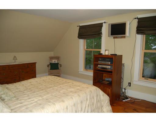 12 Curtis Hill Road Charlton, MA 01507 - Photo 10 of 16 Gallery Image 10