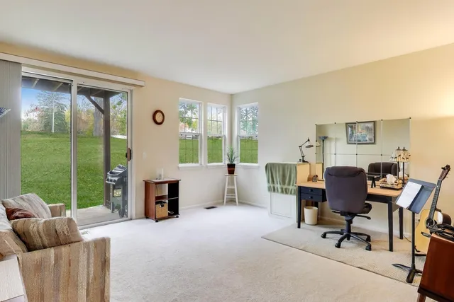 $425,000 | 6648 Weather Hill Drive, Willowbrook, IL 60527