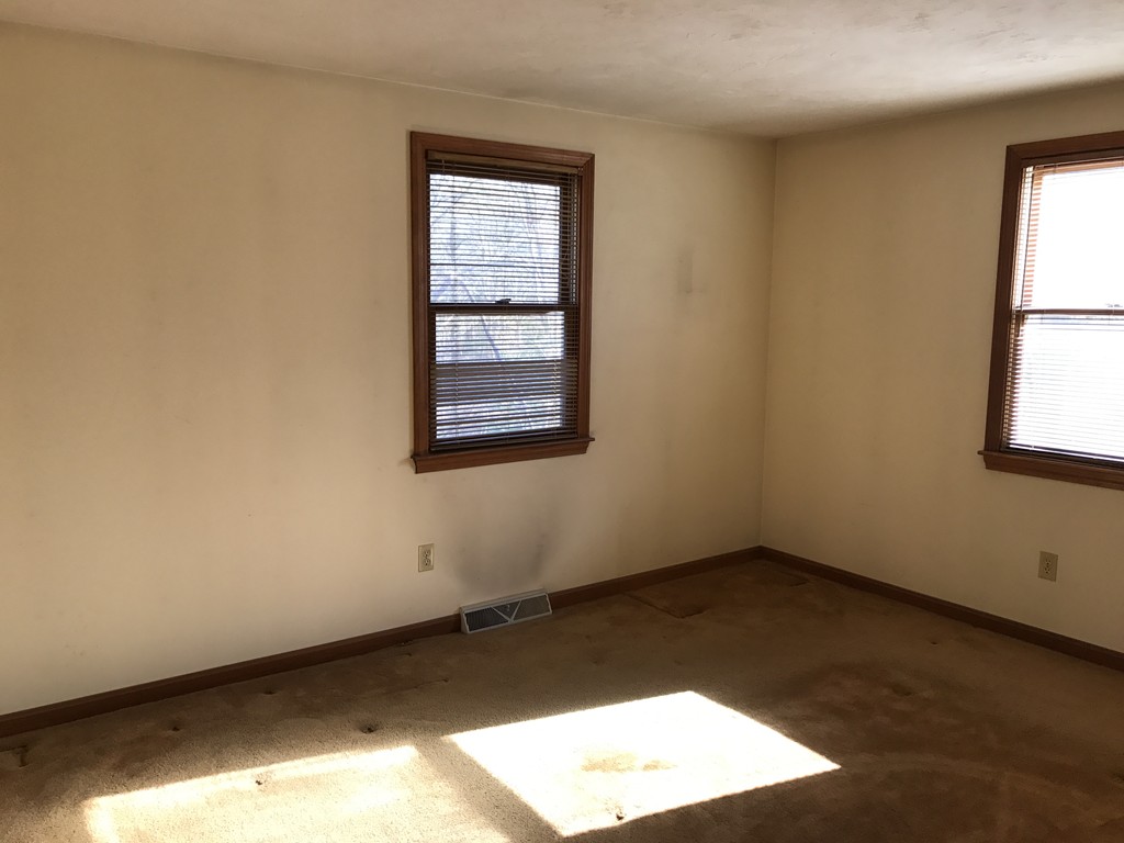 78 Cromesett Road Wareham, MA 02571 - Photo 8 of 14 Gallery Image 8