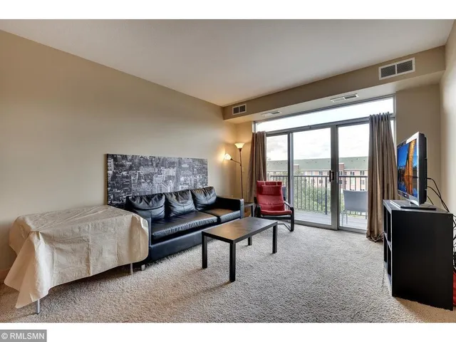 $220,000 | 2600 University Avenue Southeast, Unit 418, Minneapolis, MN 55414