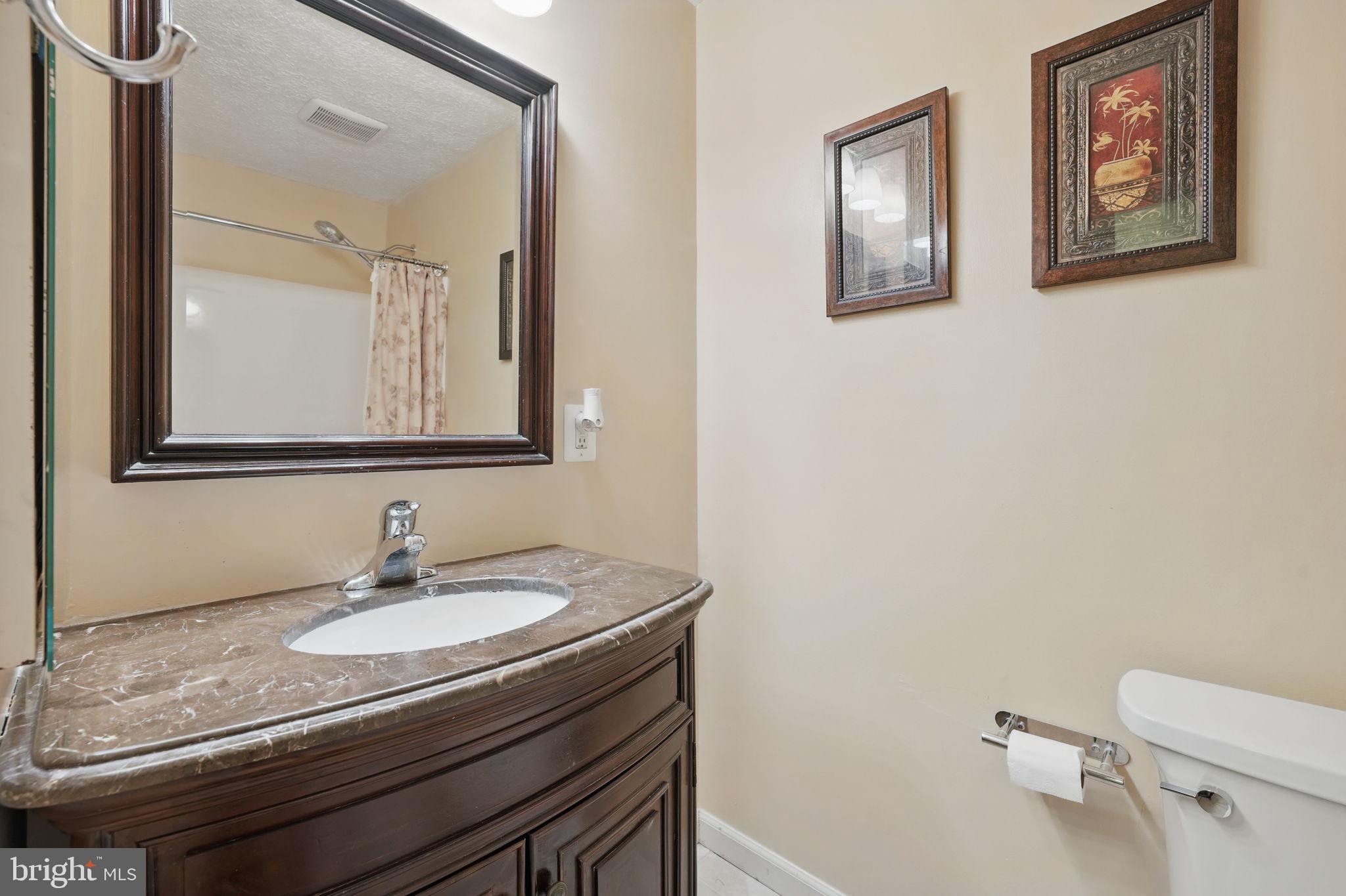 7310 Husky Lane North Springfield, VA 22151 - Photo 16 of 37 Gallery Image 16