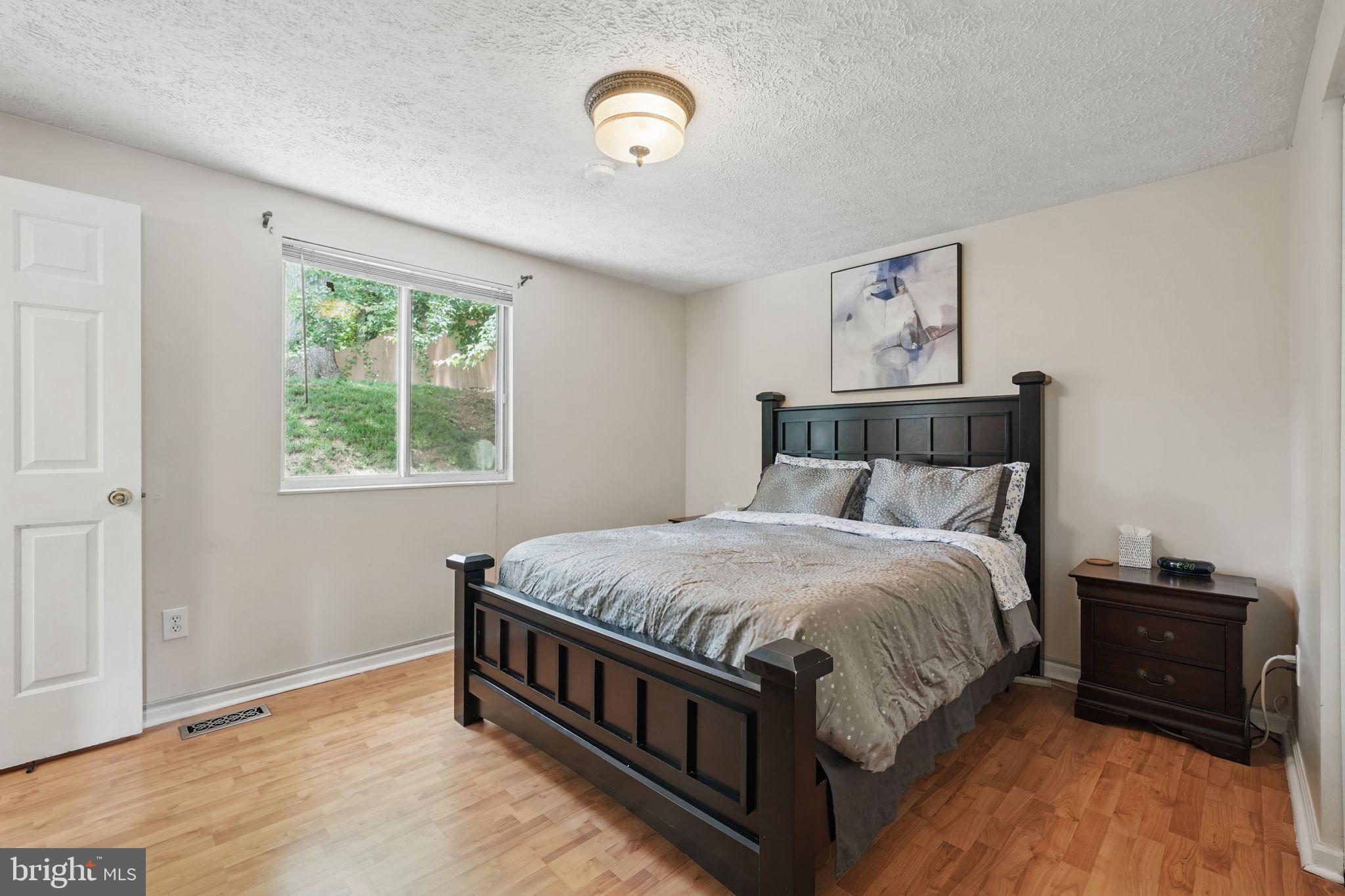 7310 Husky Lane North Springfield, VA 22151 - Photo 19 of 37 Gallery Image 19