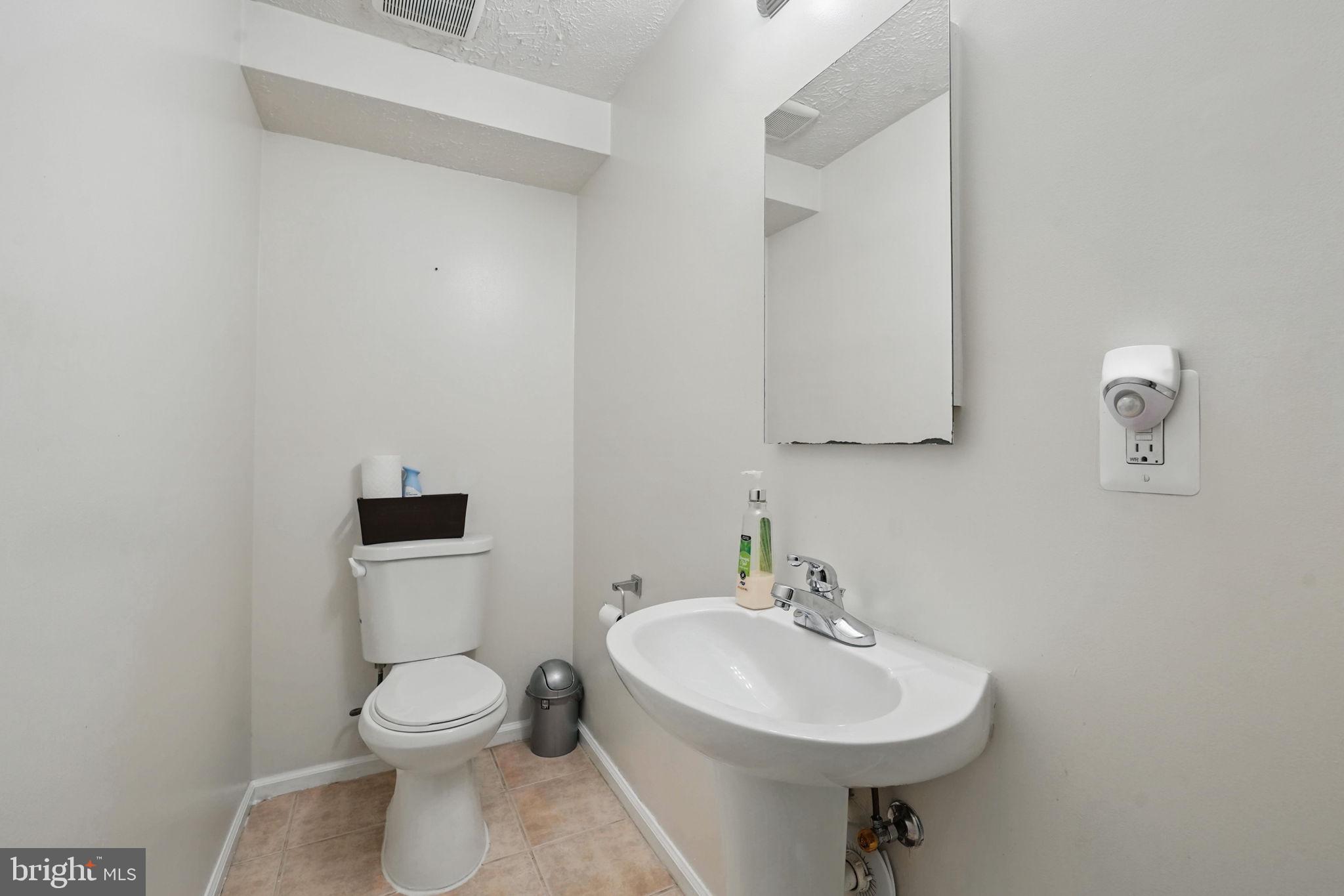 7310 Husky Lane North Springfield, VA 22151 - Photo 29 of 37 Gallery Image 29
