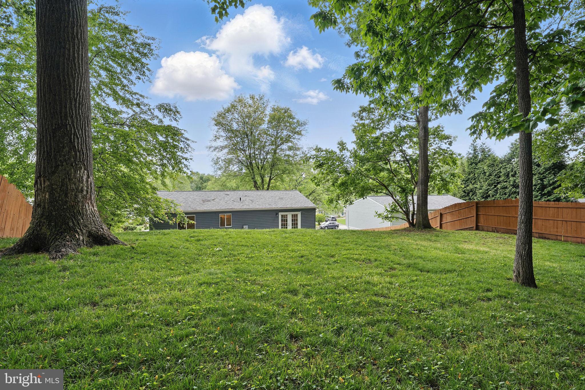 7310 Husky Lane North Springfield, VA 22151 - Photo 5 of 37 Gallery Image 5