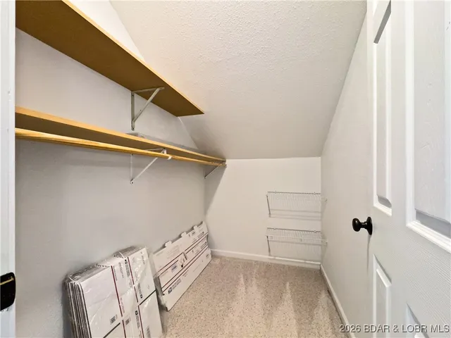 $480,000 | 1268 Thousand Acres Road, Montreal, MO 65591