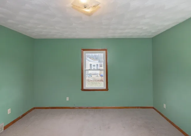 $69,900 | 924 29th Avenue, Rock Island, IL 61201