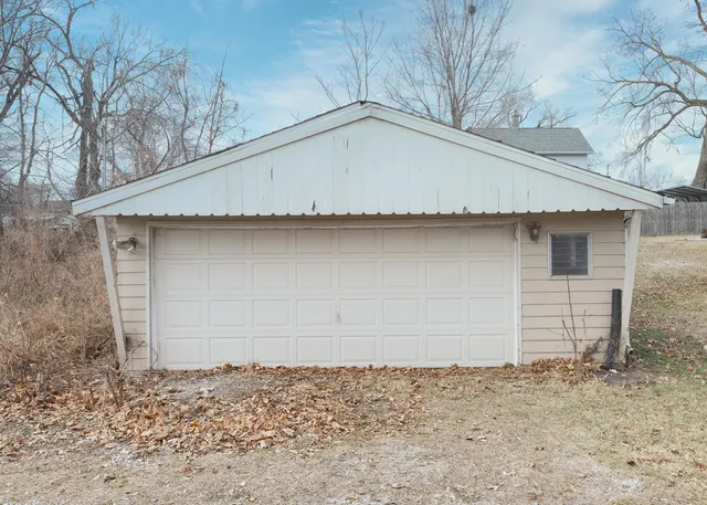 $69,900 | 924 29th Avenue, Rock Island, IL 61201