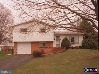 147 Elizabeth Drive Sinking Spring, PA 19608 - Photo 1 of 1