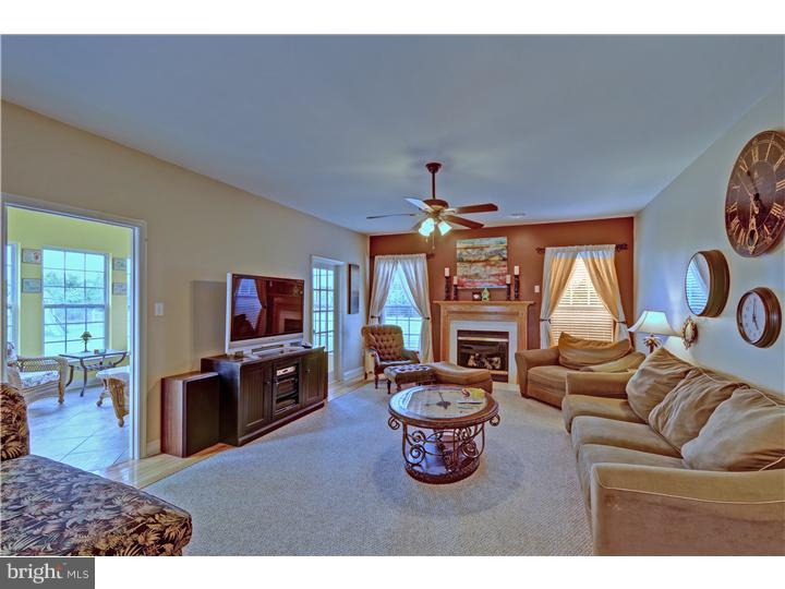 174 Rainey Road Woolwich Township, NJ 08085 - Photo 12 of 25 Family Room