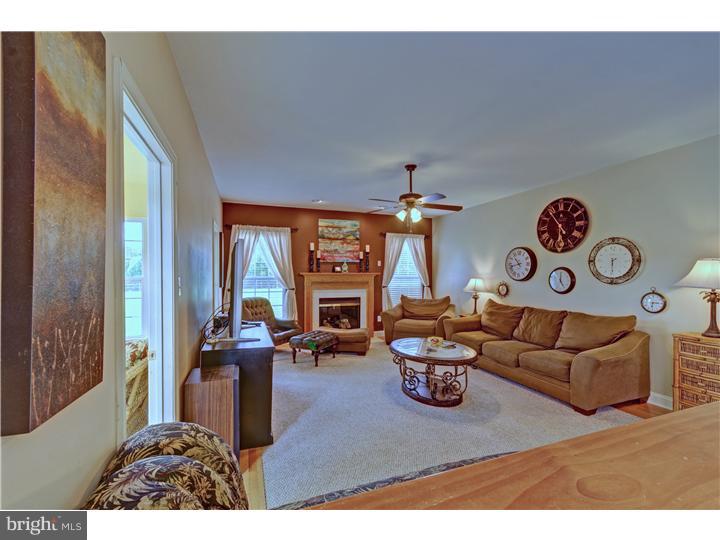 174 Rainey Road Woolwich Township, NJ 08085 - Photo 5 of 25 Family Room