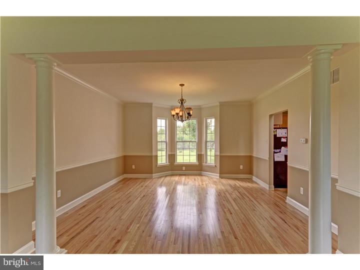 174 Rainey Road Woolwich Township, NJ 08085 - Photo 9 of 25 Dining Room