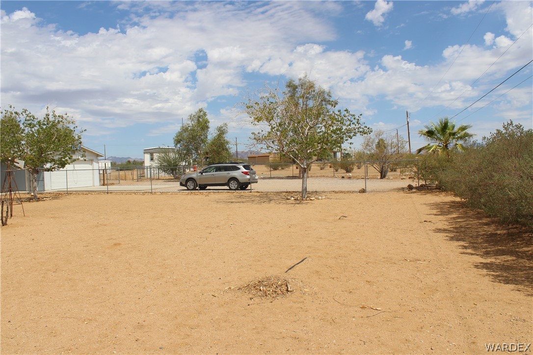 3459 Lochiel Road Golden Valley, AZ 86413 - Photo 27 of 46