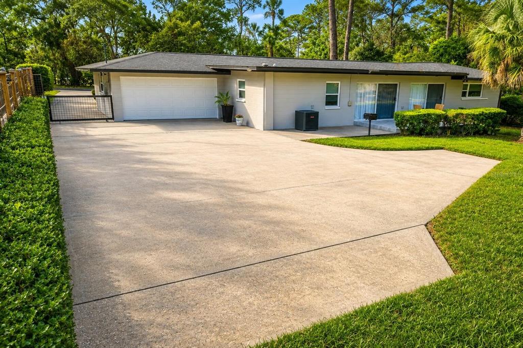 2906 Southwest 2nd Avenue Gainesville, FL 32607 - Photo 4 of 17