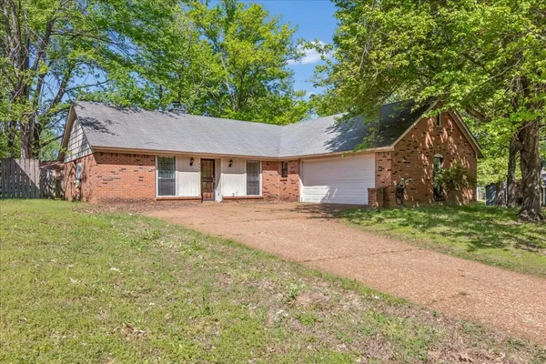 $206,000 | 4417 East Hunters Glen Street, Memphis, TN 38128